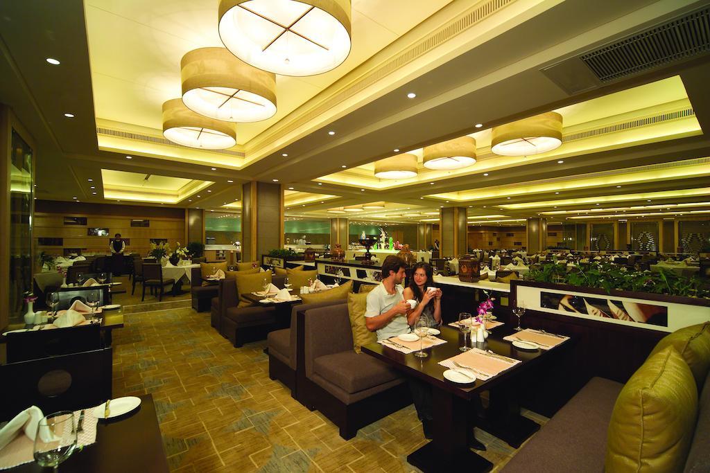 New Century Hangzhou Grand Hotel Restaurante foto