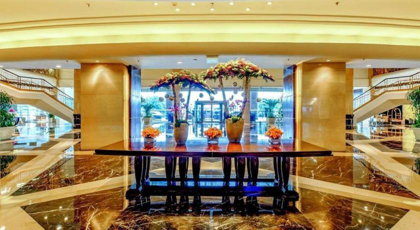 New Century Hangzhou Grand Hotel Exterior foto